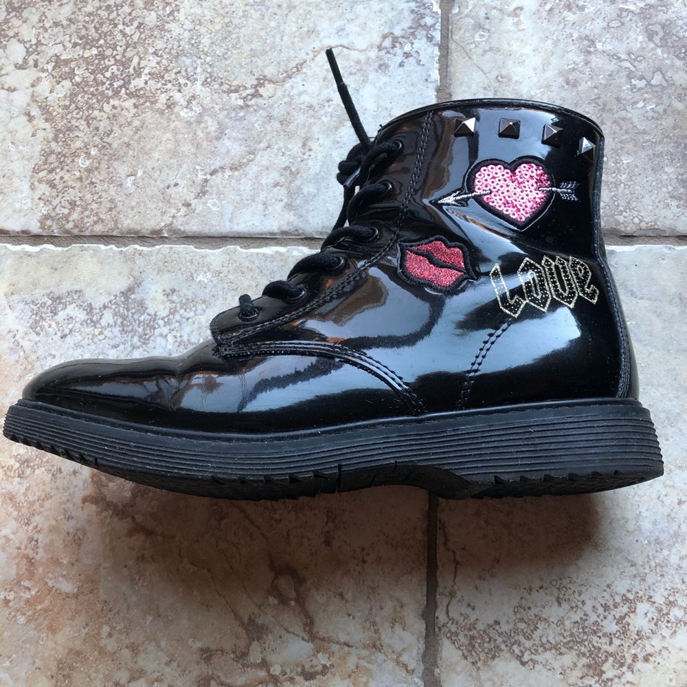 Children’s Place Girls Size 5 zippered Ankle Boot